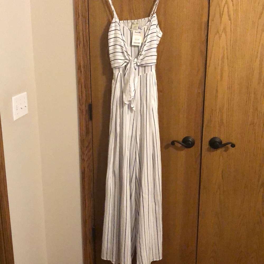 Lightweight jumpsuit for spring/summer